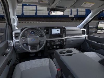 2026 Ford Super Duty F-350® XLT