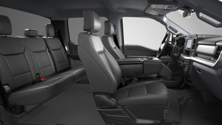 2026 Ford Super Duty F-350® XLT