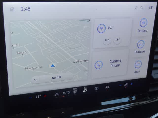 2024 Ford Transit Passenger Wagon XLT