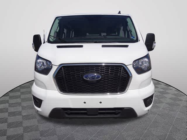 2024 Ford Transit Passenger Wagon XLT