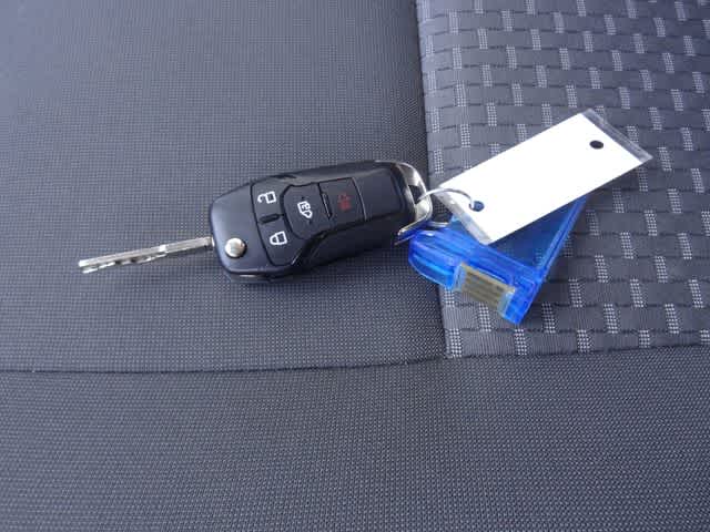 2024 Ford Transit Passenger Wagon XLT