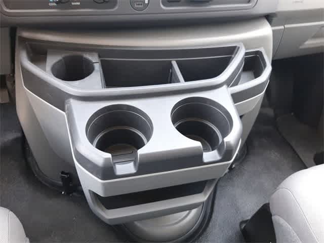 2025 Ford E-Series Cutaway E-350 SRW