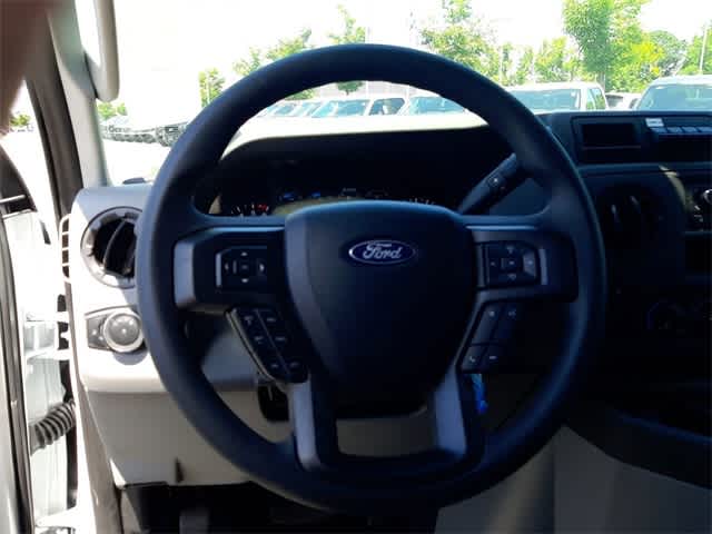 2025 Ford E-Series Cutaway E-350 SRW