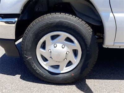 2025 Ford E-Series Cutaway E-350 SRW