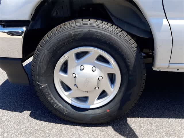 2025 Ford E-Series Cutaway E-350 SRW