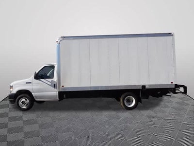 2024 Ford E-Series Cutaway E-450 DRW