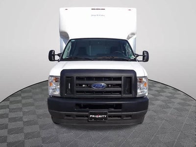 2024 Ford E-Series Cutaway E-450 DRW