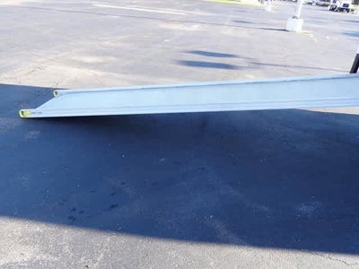 2024 Ford E-Series Cutaway E-450 DRW