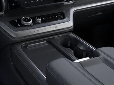 2025 Ford Expedition Platinum®