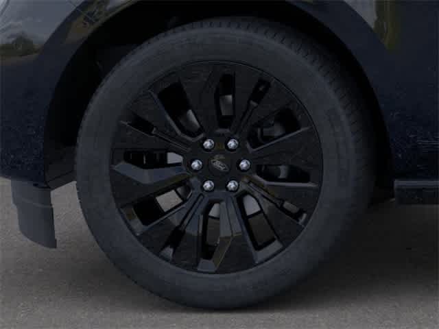 2025 Ford Expedition Platinum®