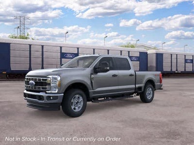 2026 Ford Super Duty F-350 SRW F-350® XLT