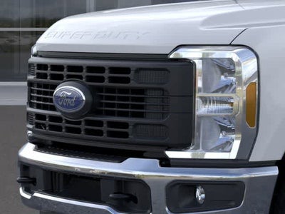 2026 Ford Super Duty F-350 DRW Pickup XL