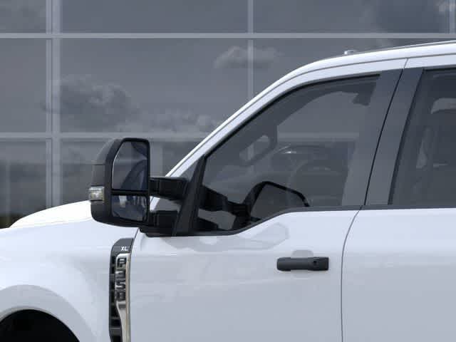 2026 Ford Super Duty F-350 DRW Pickup XL
