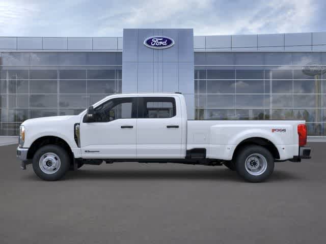 2026 Ford Super Duty F-350 DRW Pickup XL