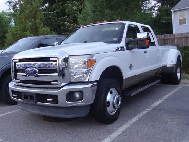 2014 Ford Super Duty F-350 DRW Pickup Lariat Super Duty