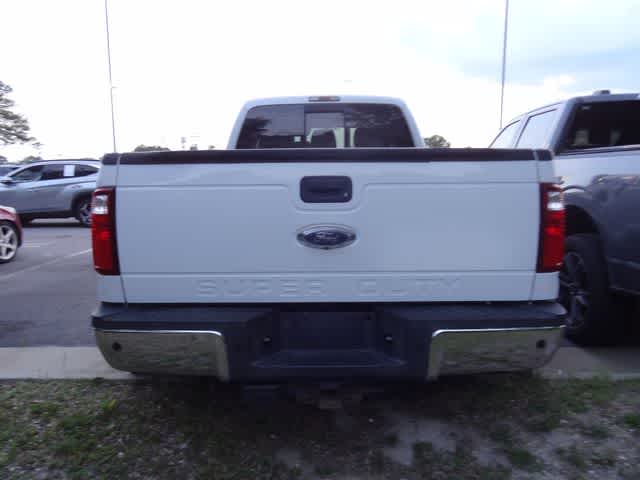 2014 Ford Super Duty F-350 DRW Pickup Lariat Super Duty