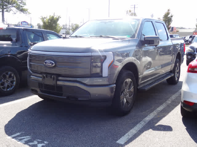 2023 Ford F-150 Lightning Lariat