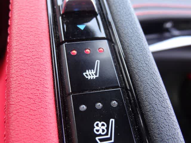 2024 Chevrolet Corvette Stingray w/2LT