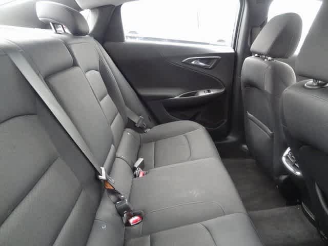 2022 Chevrolet Malibu LT w/1LT