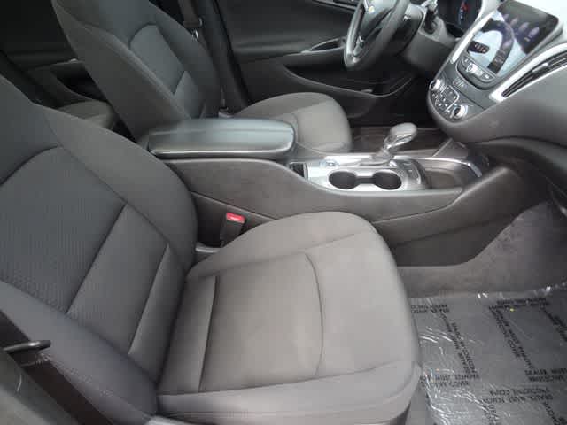 2023 Chevrolet Malibu LT w/1LT