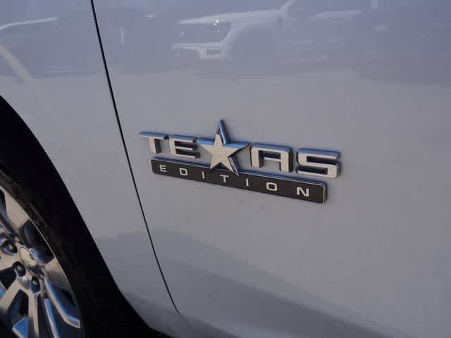 2022 Chevrolet Suburban Premier