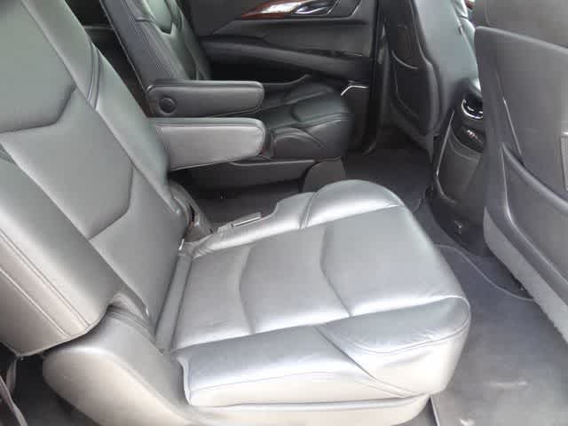 2016 Cadillac Escalade ESV Luxury Collection