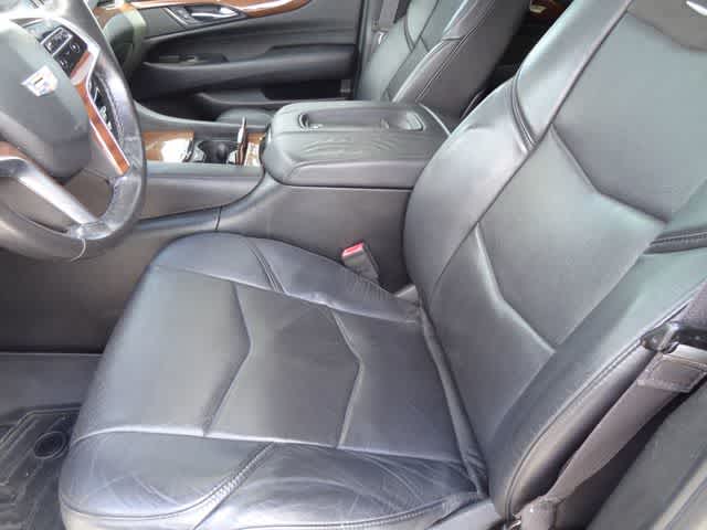 2016 Cadillac Escalade ESV Luxury Collection