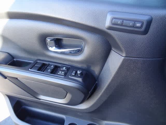 2021 Nissan Titan PRO-4X