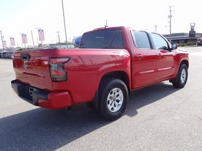 2024 Nissan Frontier SV