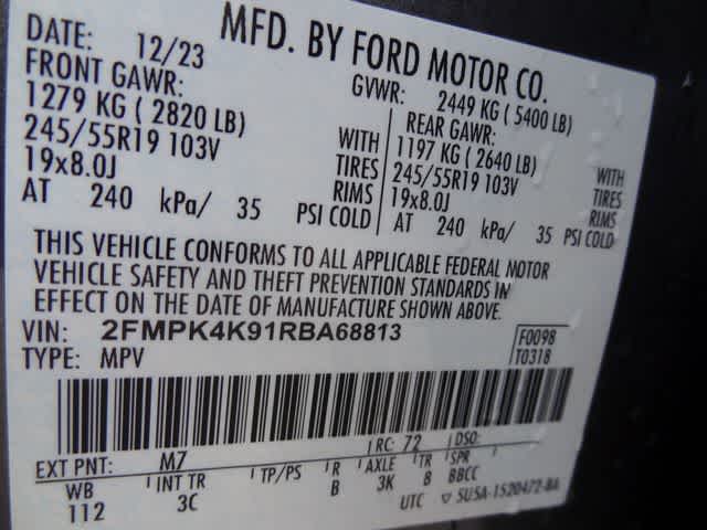 2024 Ford Edge Titanium