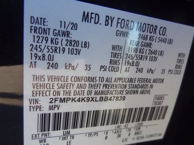 2020 Ford Edge Titanium