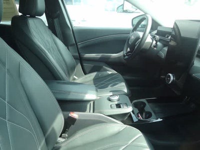 2024 Ford Mustang Mach-E Select