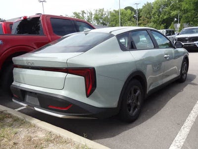 2025 Kia K4 LXS