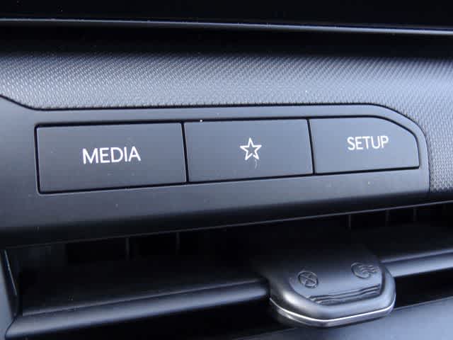 2025 Kia K4 LXS - Photo 65