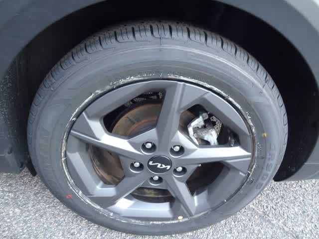 2025 Kia K4 LXS - Photo 77