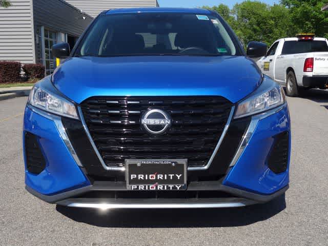 2023 Nissan Kicks S