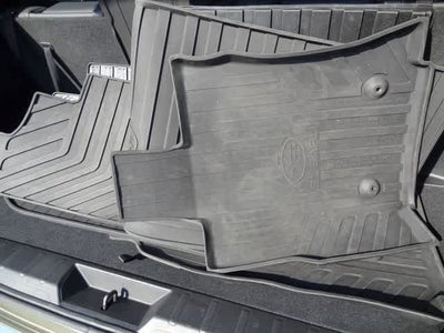 2022 Subaru Ascent Limited 8-Passenger