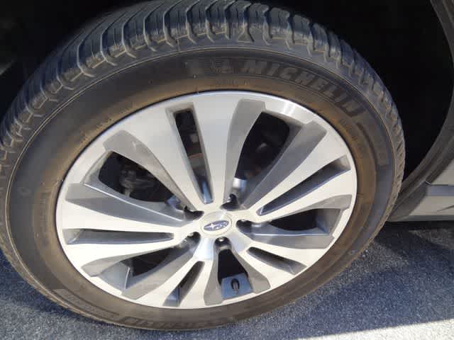 2022 Subaru Ascent Limited 8-Passenger