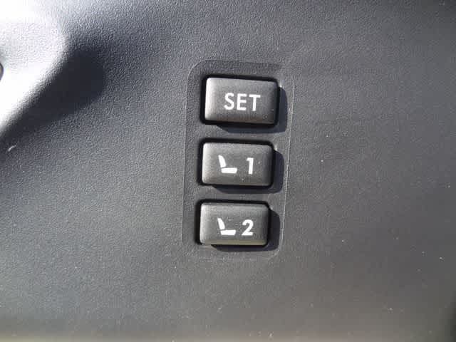 2022 Subaru Ascent Limited 8-Passenger