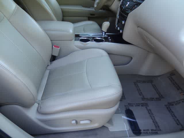 2014 Nissan Pathfinder Platinum