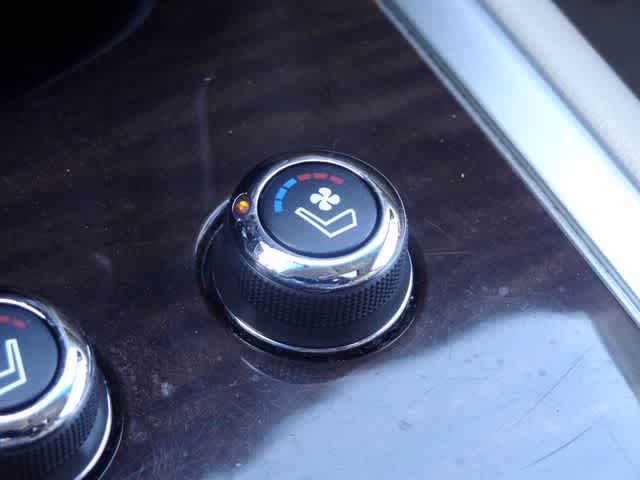 2014 Nissan Pathfinder Platinum