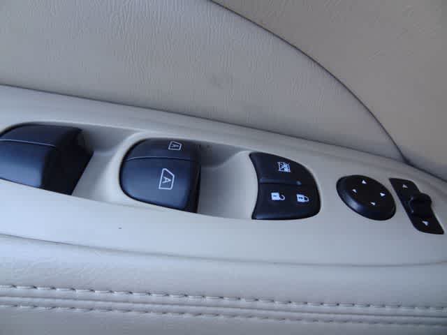 2014 Nissan Pathfinder Platinum