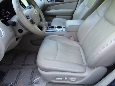 2014 Nissan Pathfinder Platinum