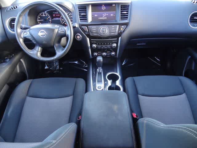 2017 Nissan Pathfinder SV