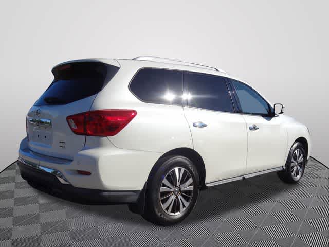 2017 Nissan Pathfinder SV