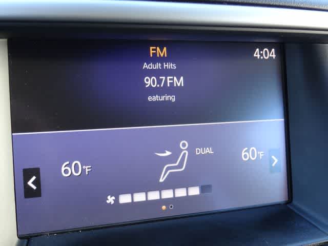 2017 Nissan Pathfinder SV