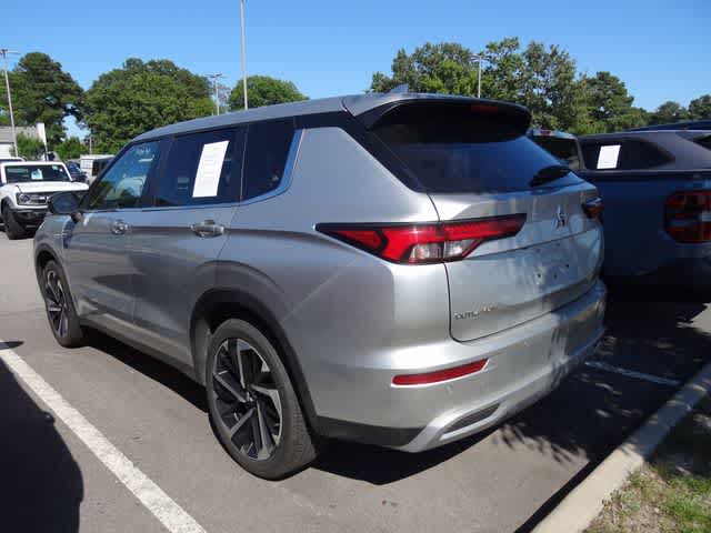 2024 Mitsubishi Outlander SE
