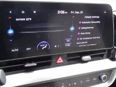 2024 Kia Sportage EX