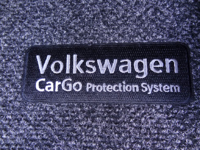 2025 Volkswagen Golf R 2.0T Black Edition