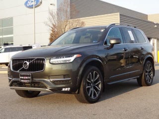 2018 Volvo XC90 T6 Momentum
